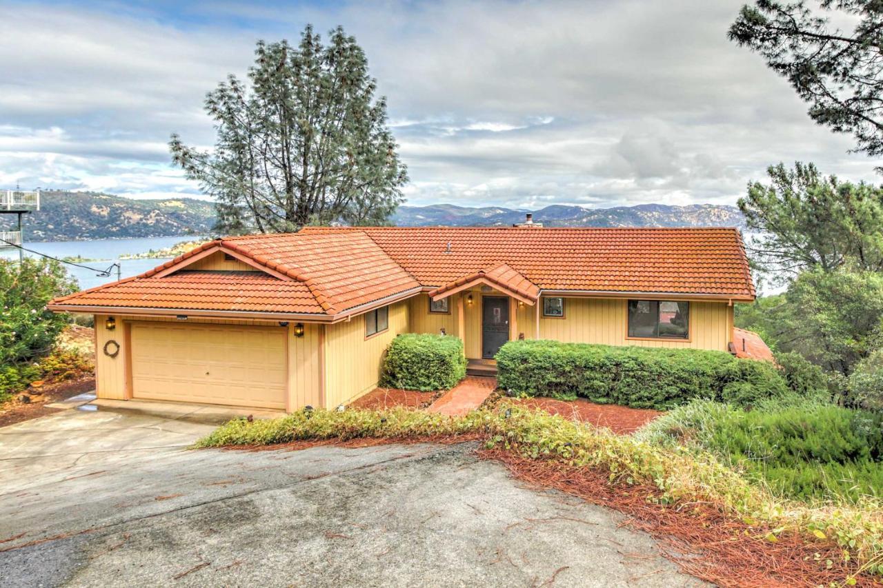 Spacious Kelseyville Home With Large Lakefront Deck! Exterior photo